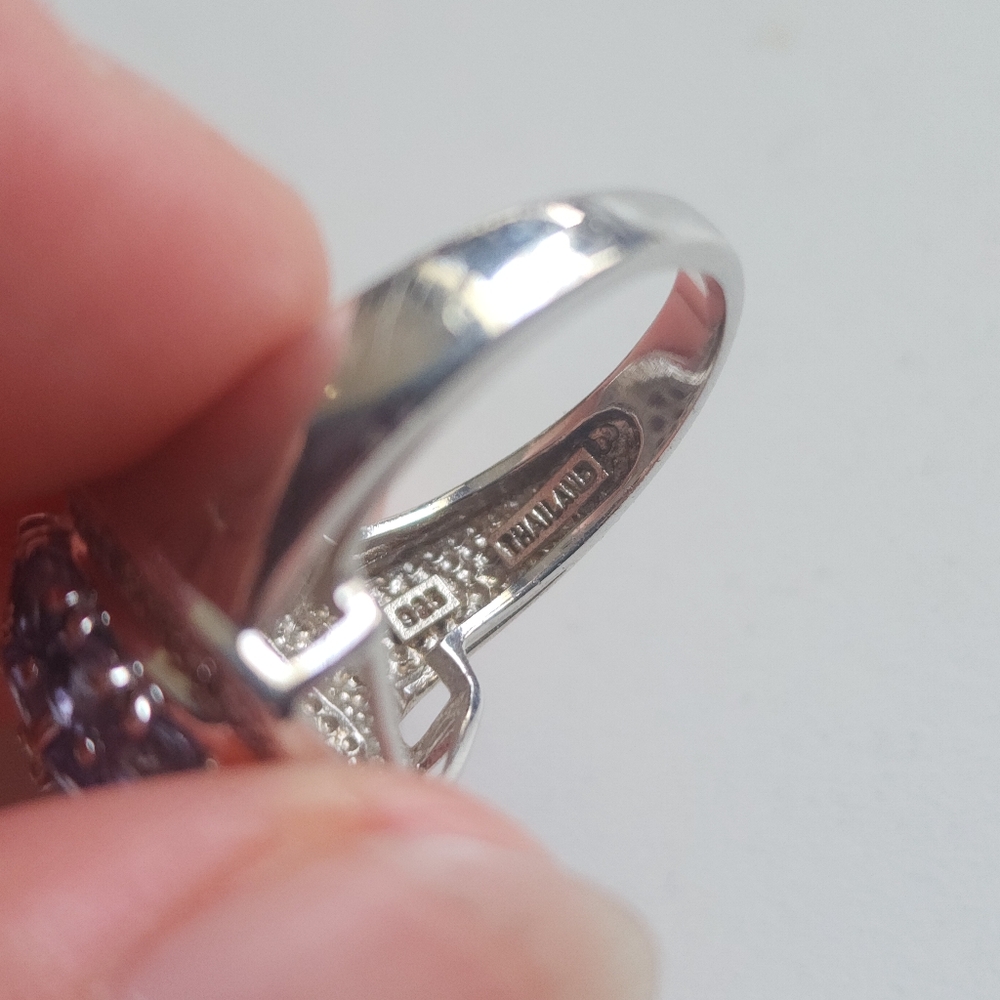 Sterling & Tanzanite Domed Shield Ring - Picture 4 of 4